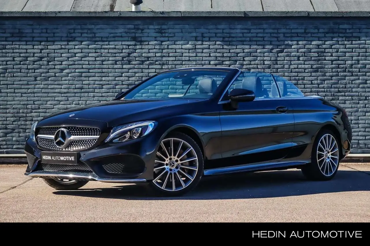 Photo 1 : Mercedes-benz Classe C 2017 Petrol