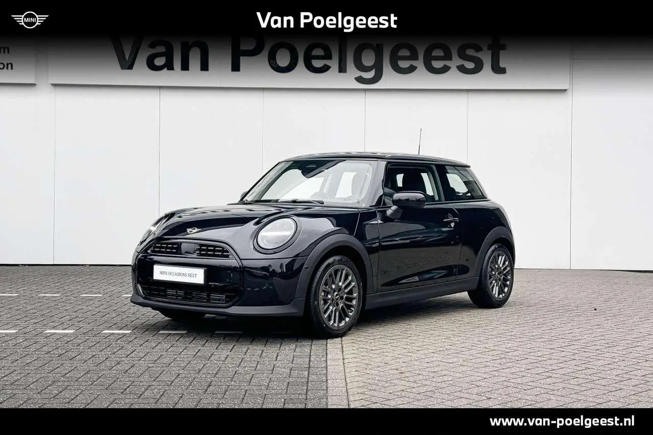 Photo 1 : Mini Cooper 2024 Essence