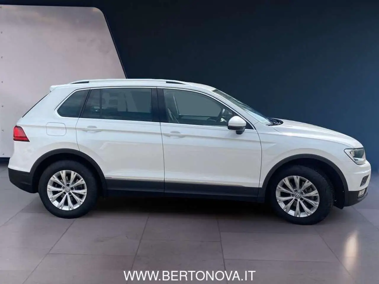 Photo 1 : Volkswagen Tiguan 2019 Diesel