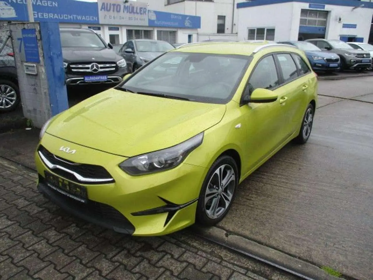 Photo 1 : Kia Ceed 2023 Petrol