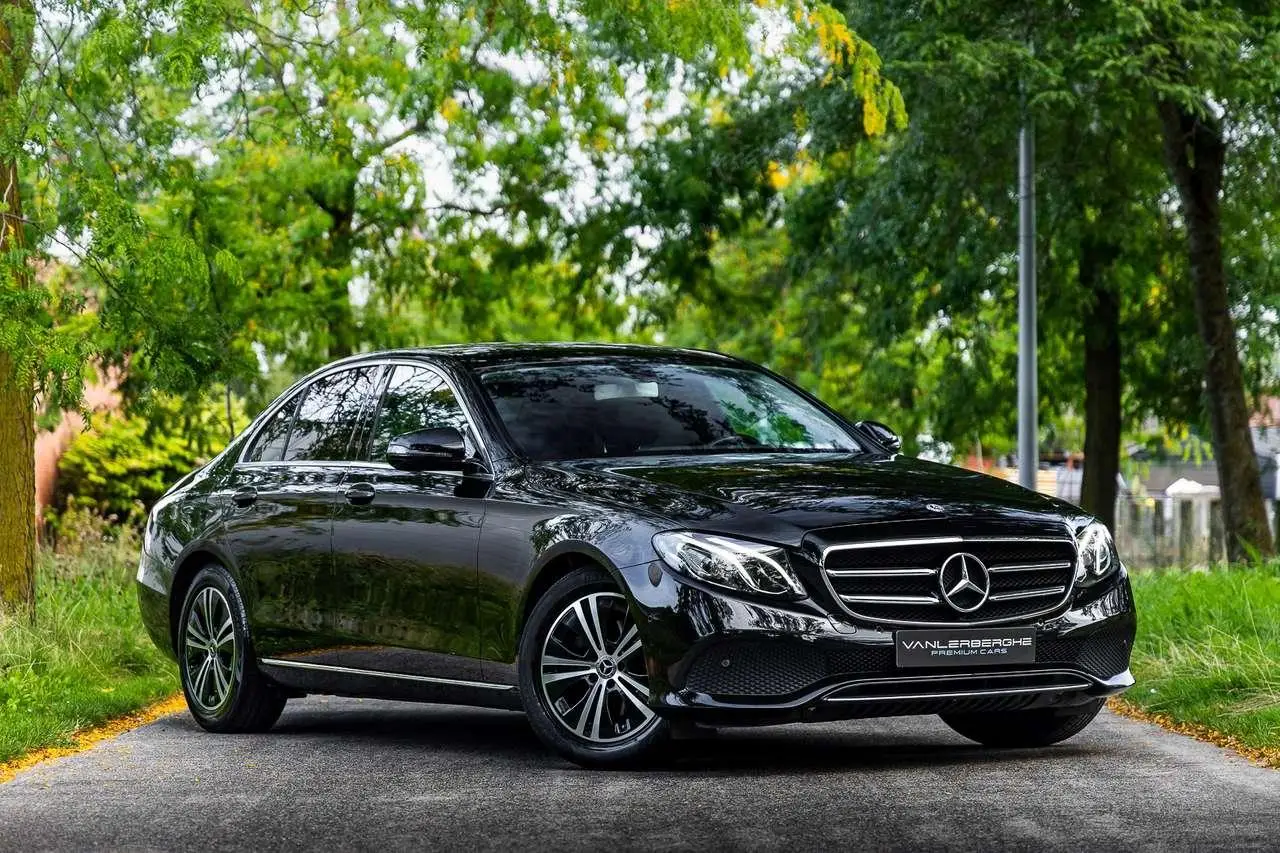 Photo 1 : Mercedes-benz Classe E 2019 Petrol