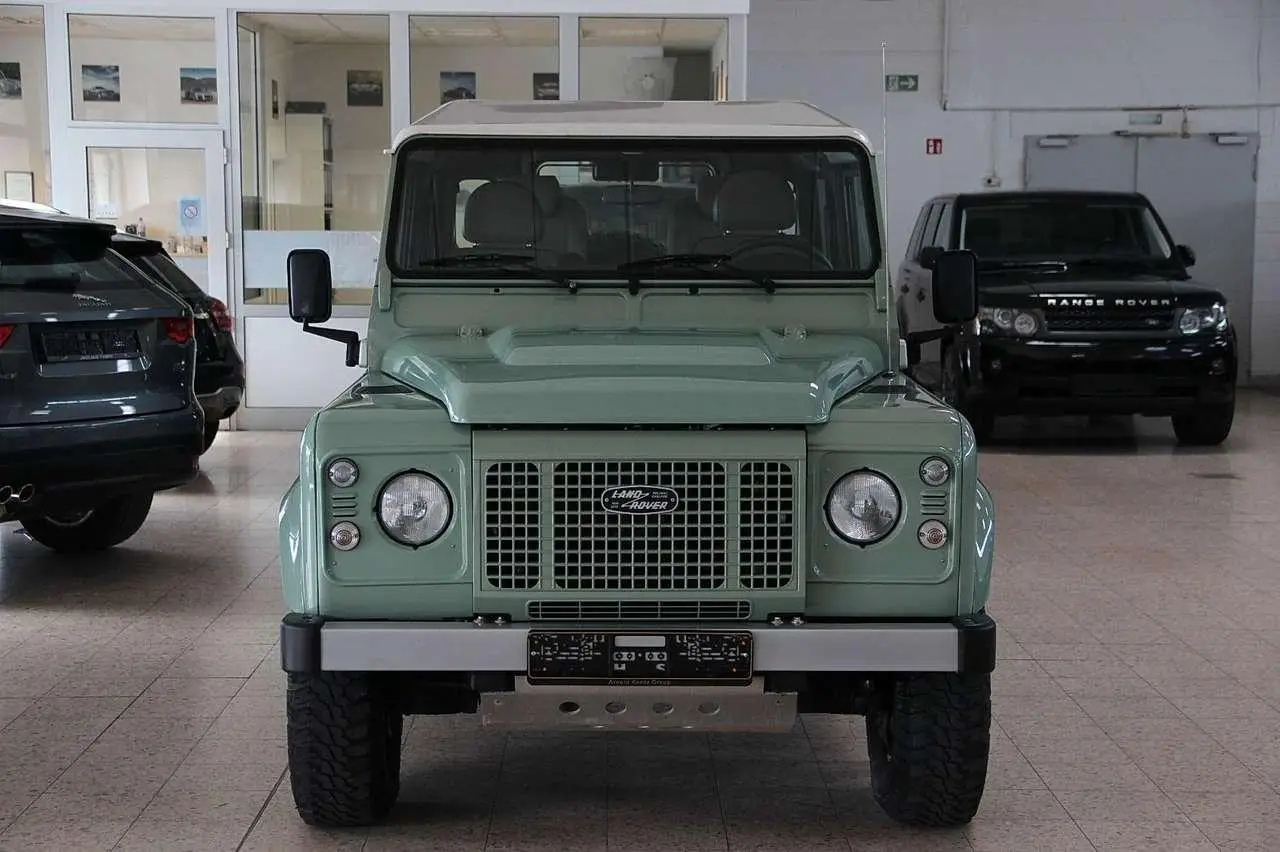 Photo 1 : Land Rover Defender 2015 Diesel