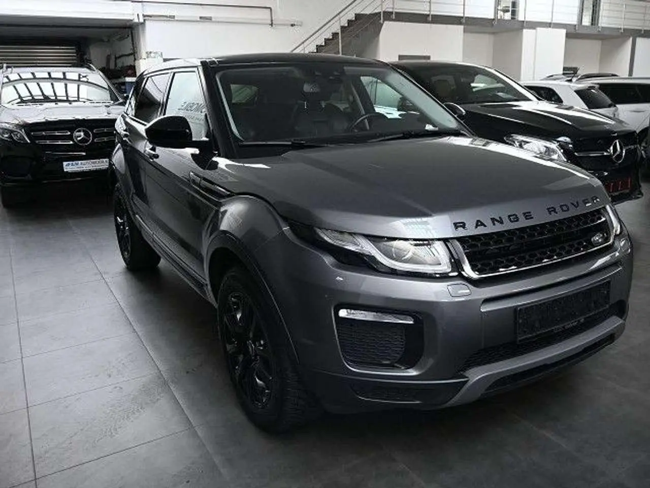 Photo 1 : Land Rover Range Rover Evoque 2019 Diesel