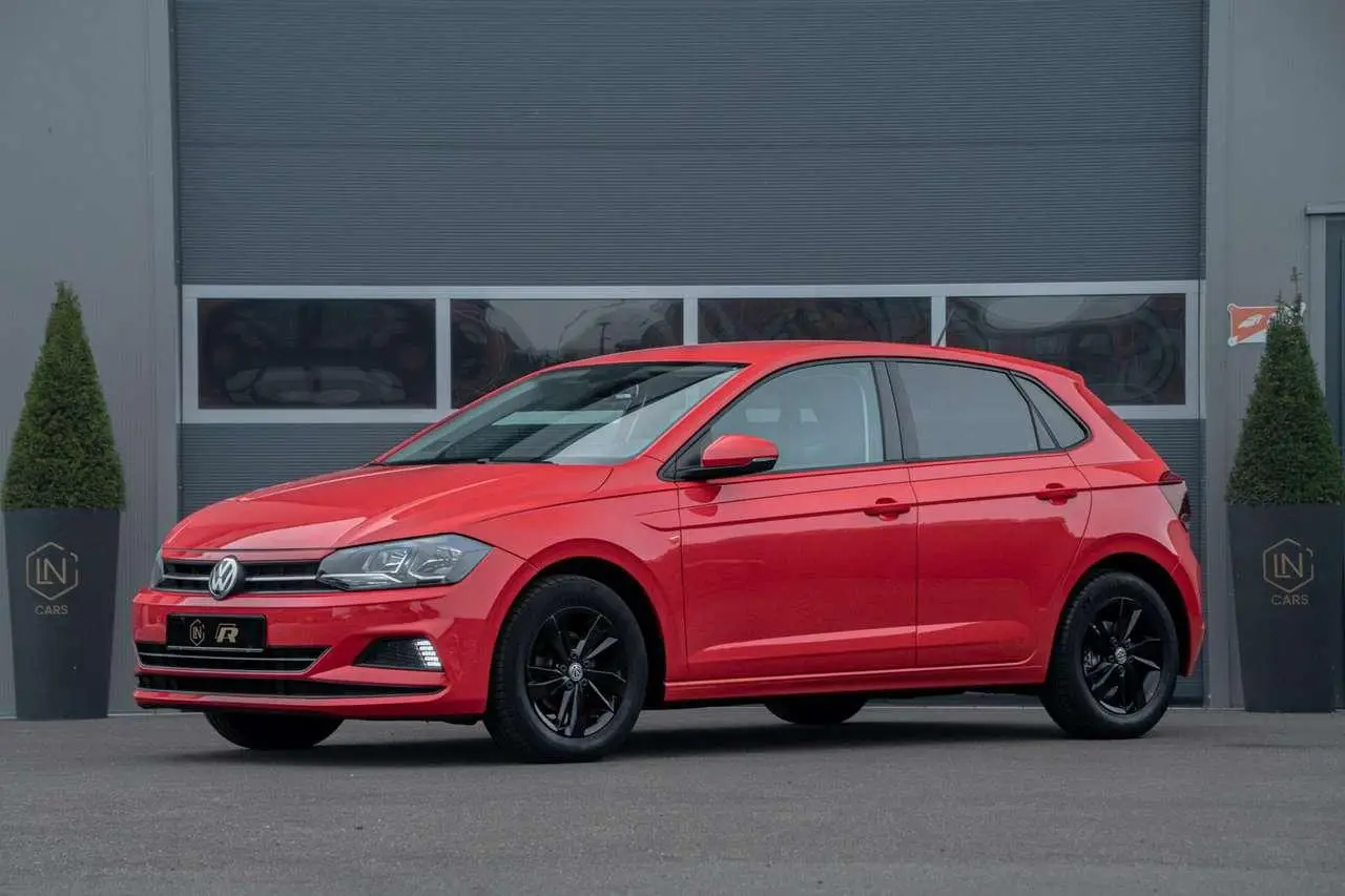 Photo 1 : Volkswagen Polo 2018 Petrol