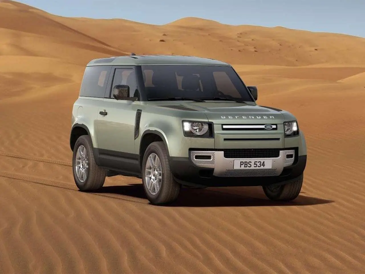 Photo 1 : Land Rover Defender 2024 Hybrid