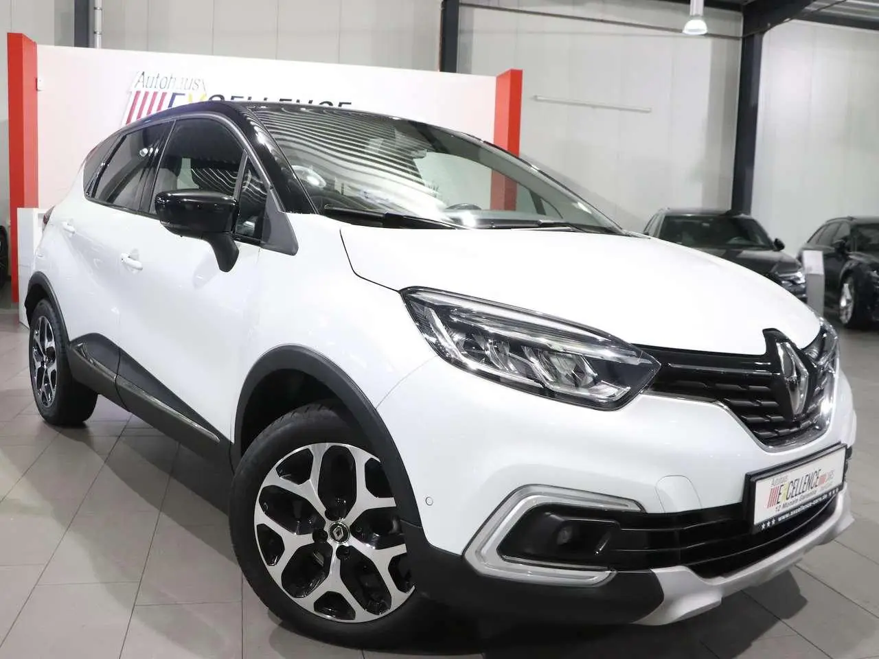 Photo 1 : Renault Captur 2019 Petrol