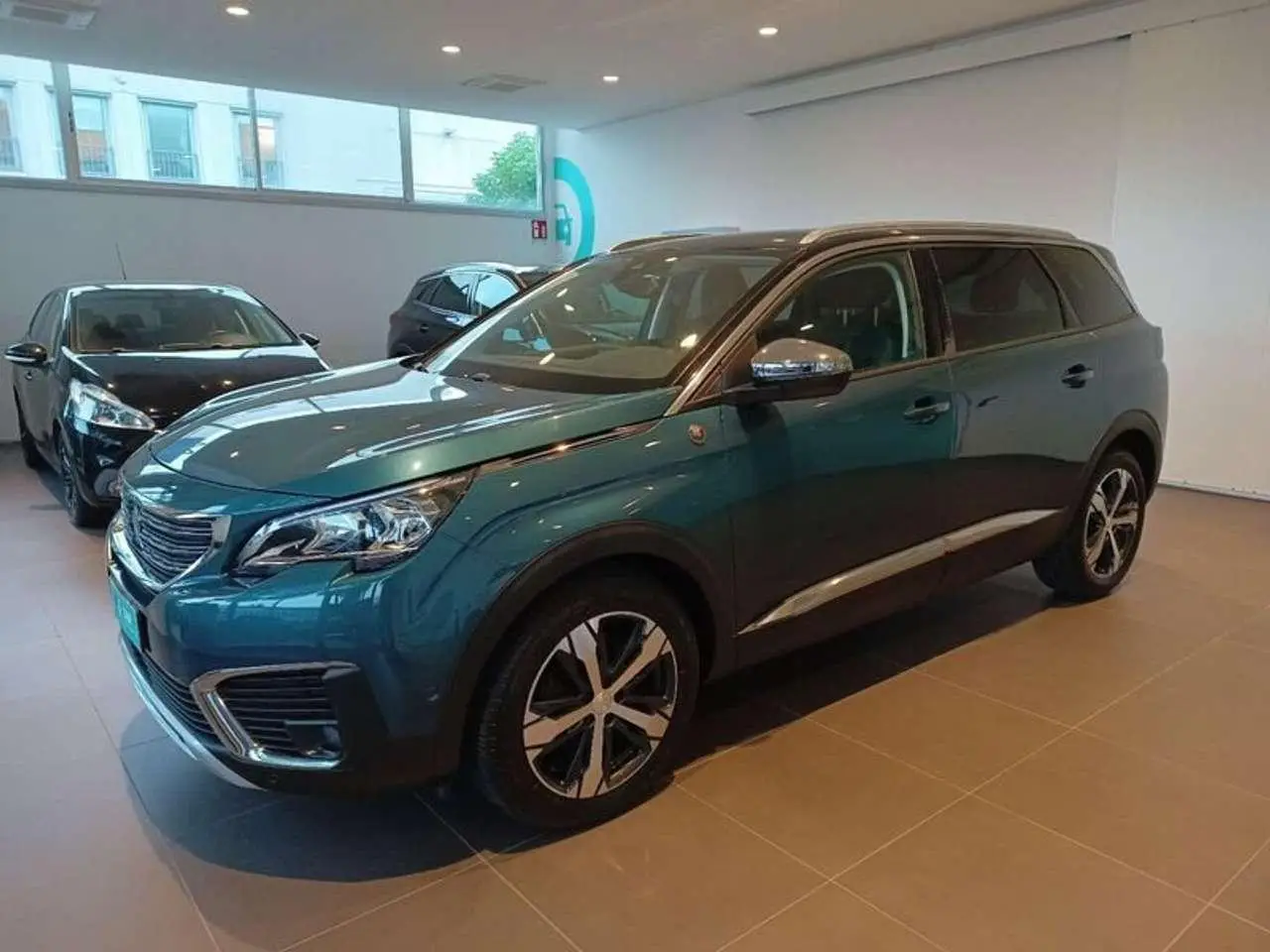 Photo 1 : Peugeot 5008 2019 Diesel