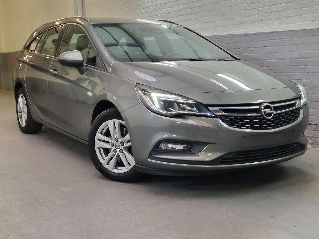 Photo 1 : Opel Astra 2019 Diesel