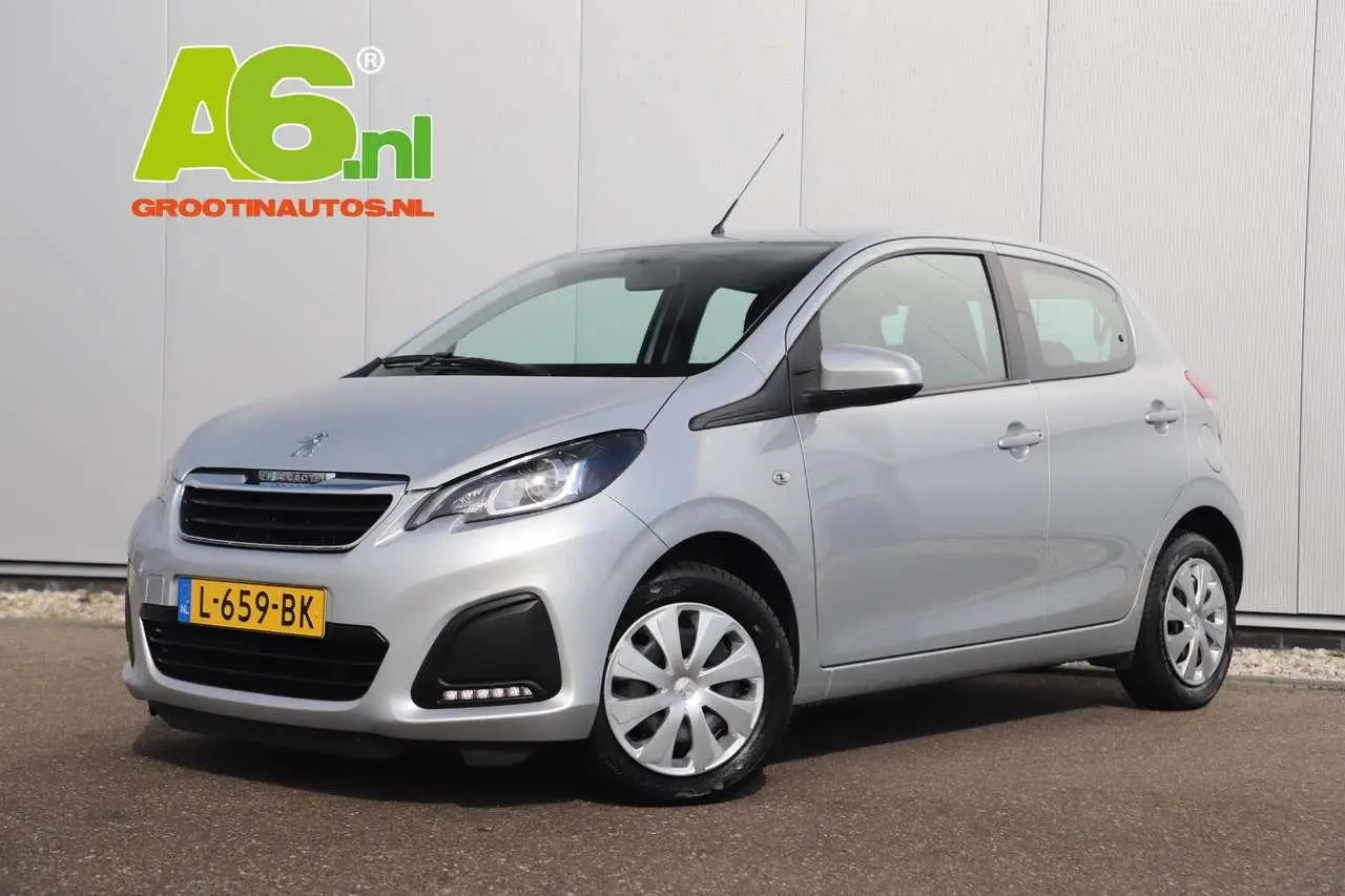 Photo 1 : Peugeot 108 2021 Petrol