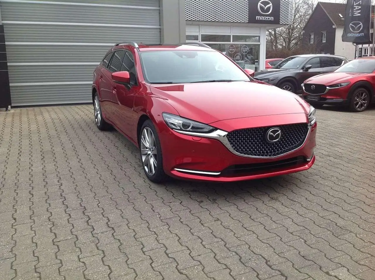 Photo 1 : Mazda 6 2023 Petrol