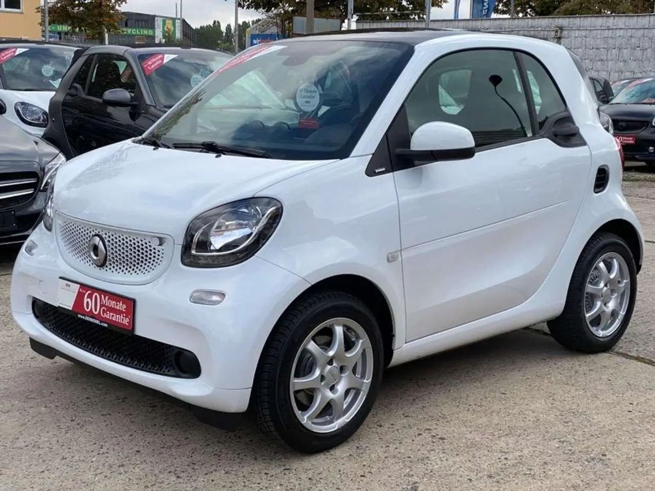 Photo 1 : Smart Fortwo 2019 Petrol