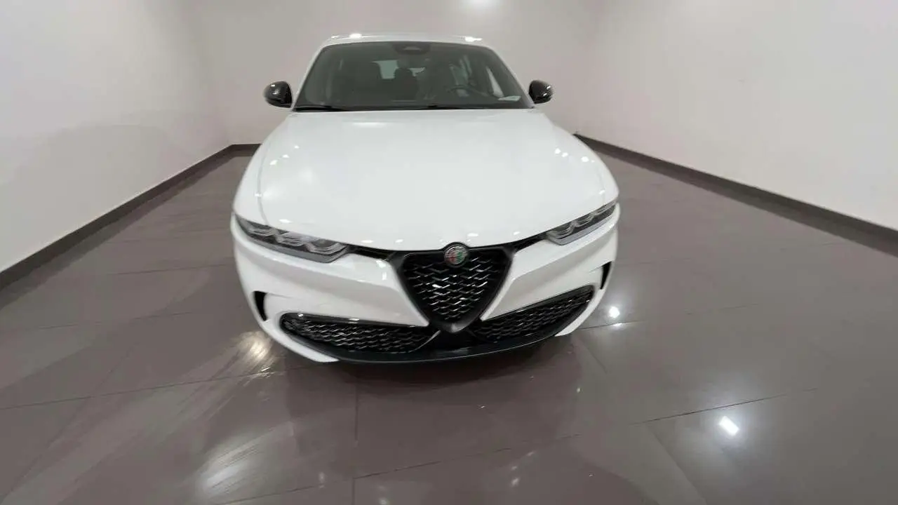 Photo 1 : Alfa Romeo Tonale 2024 Diesel