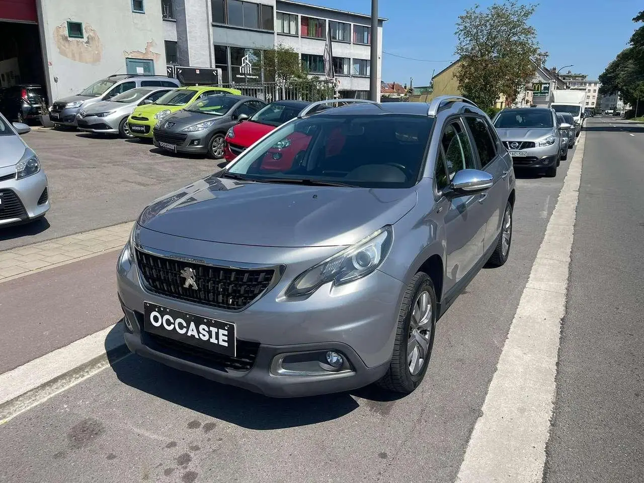 Photo 1 : Peugeot 2008 2017 Essence