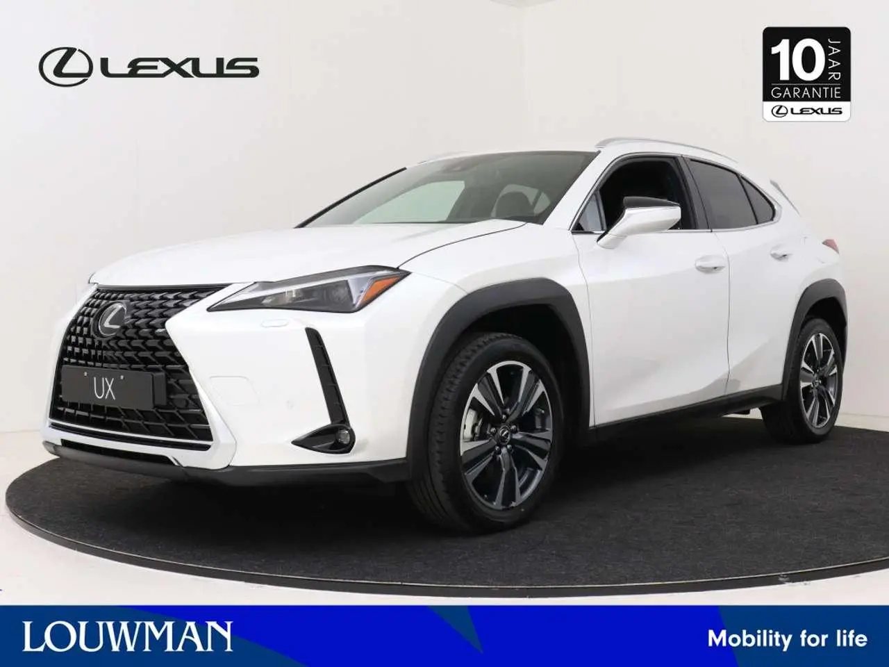 Photo 1 : Lexus Ux 2023 Hybride