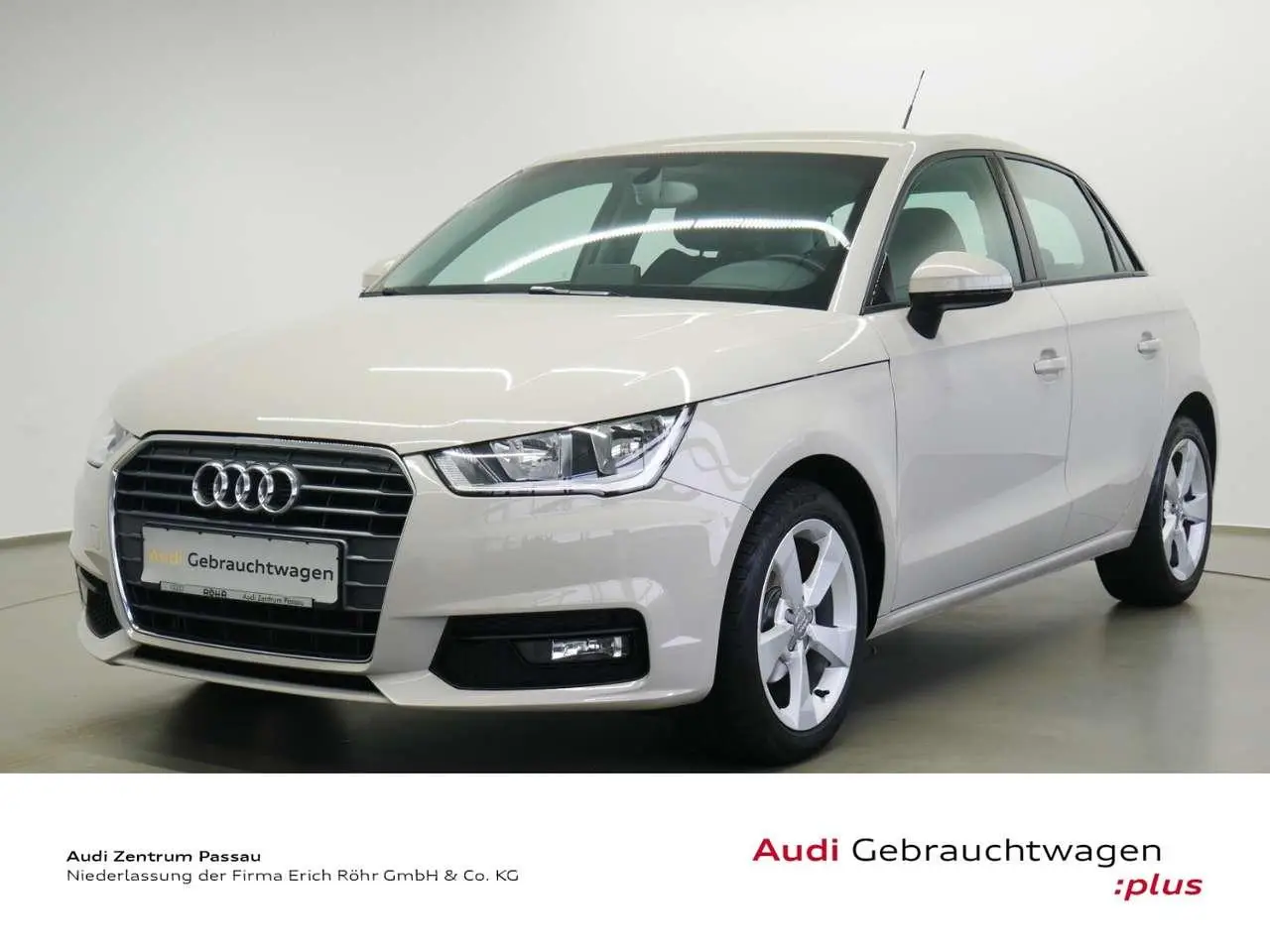 Photo 1 : Audi A1 2018 Petrol