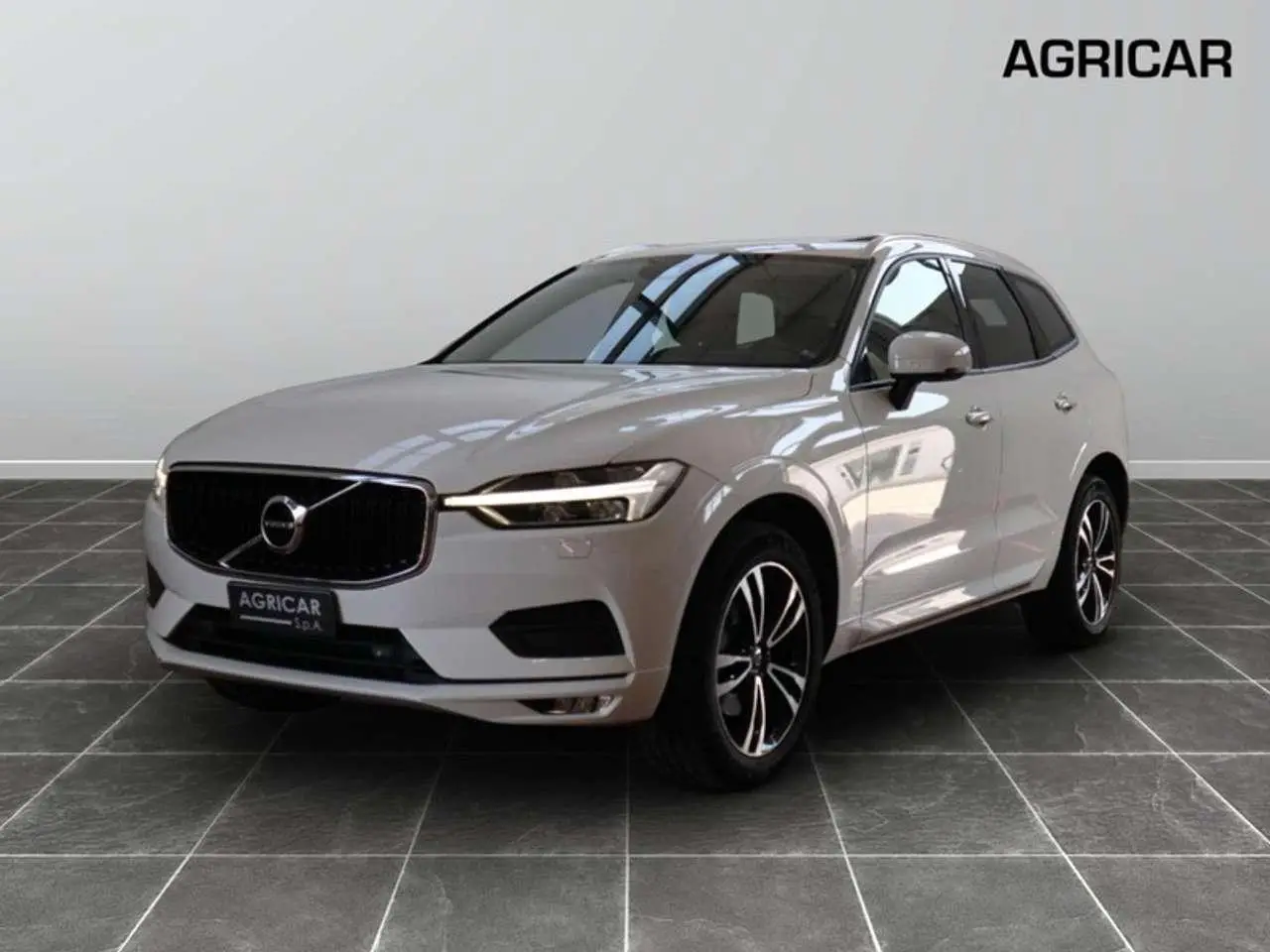 Photo 1 : Volvo Xc60 2018 Diesel