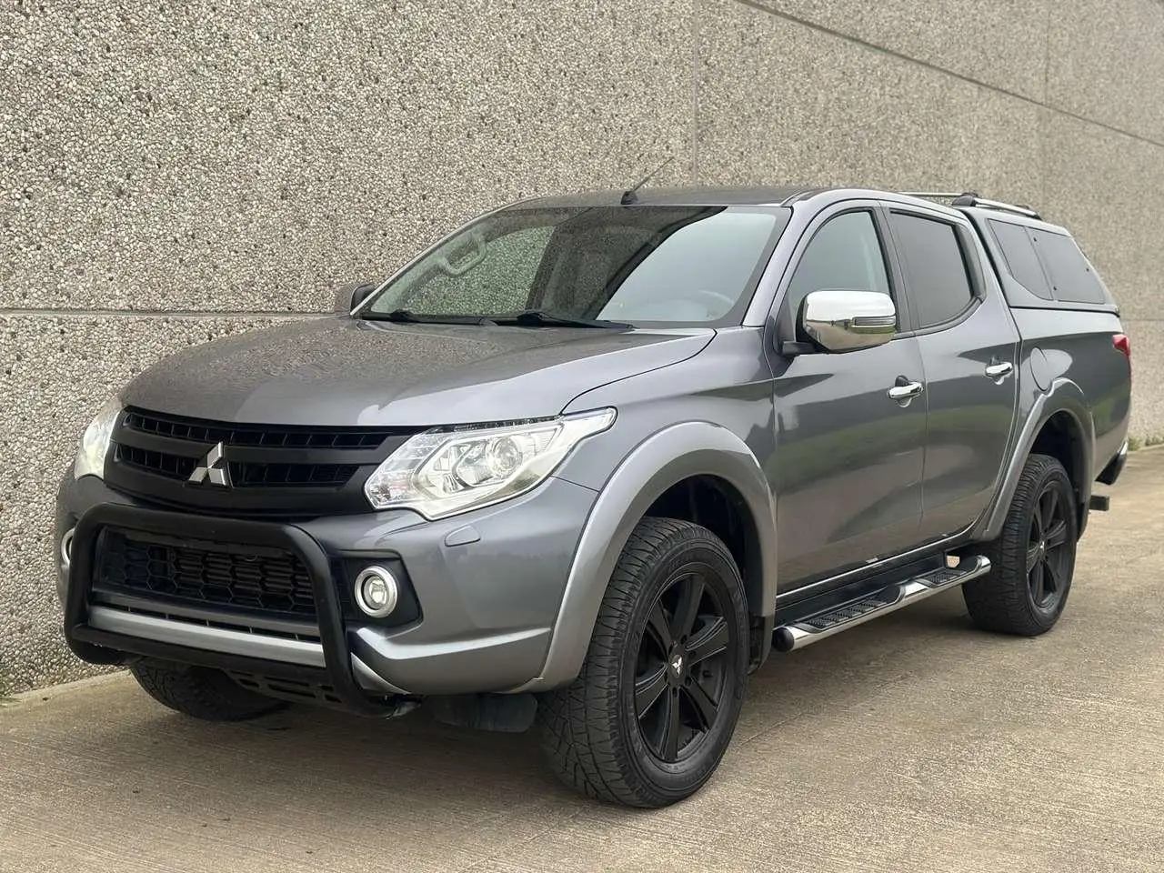 Photo 1 : Mitsubishi L200 2017 Diesel