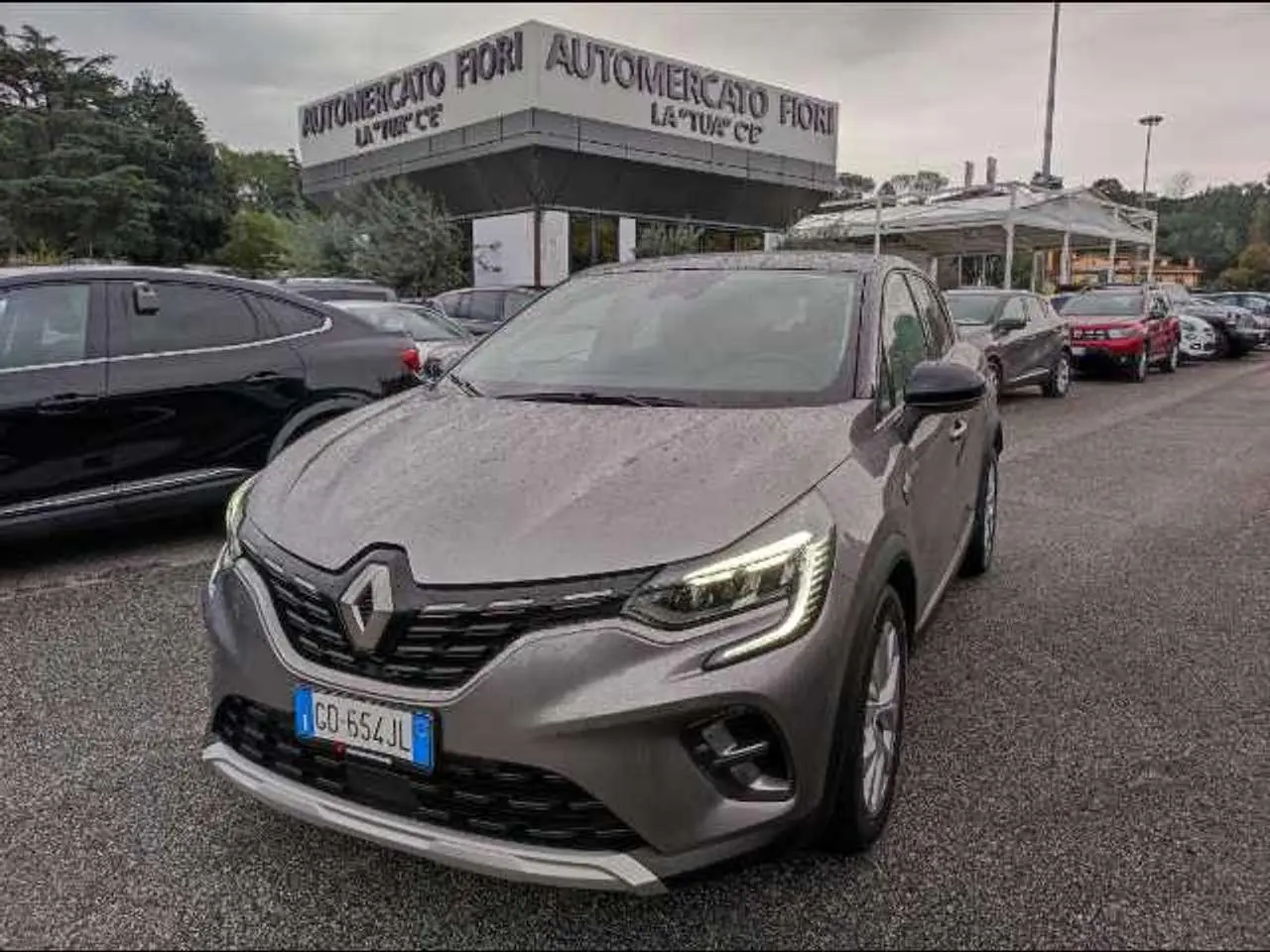 Photo 1 : Renault Captur 2021 Hybrid