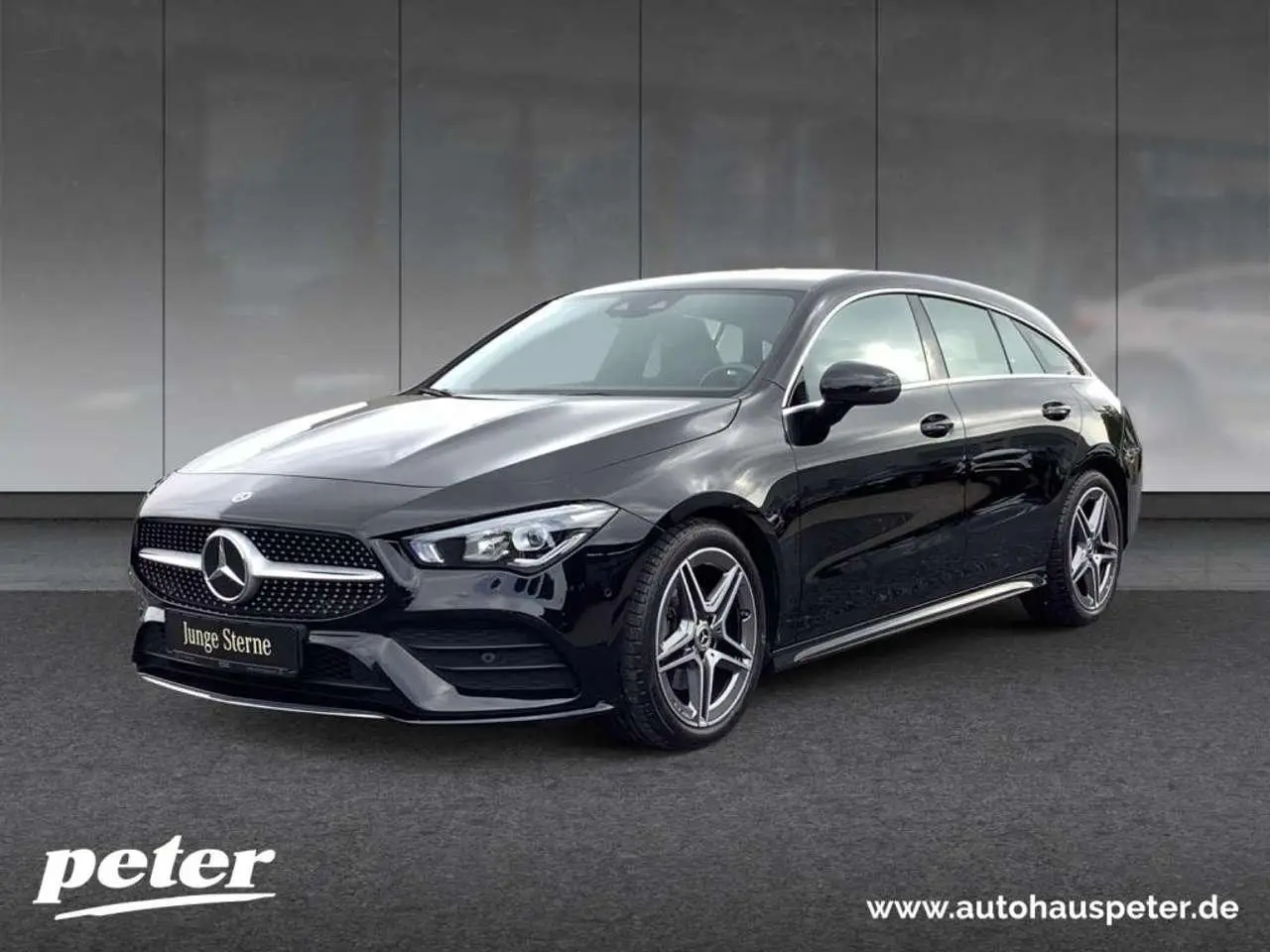 Photo 1 : Mercedes-benz Classe Cla 2023 Petrol