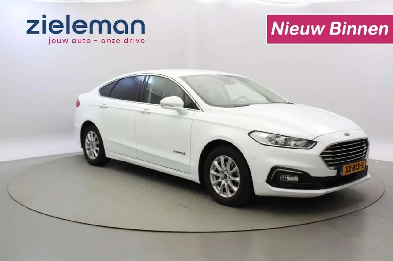 Photo 1 : Ford Mondeo 2019 Hybride