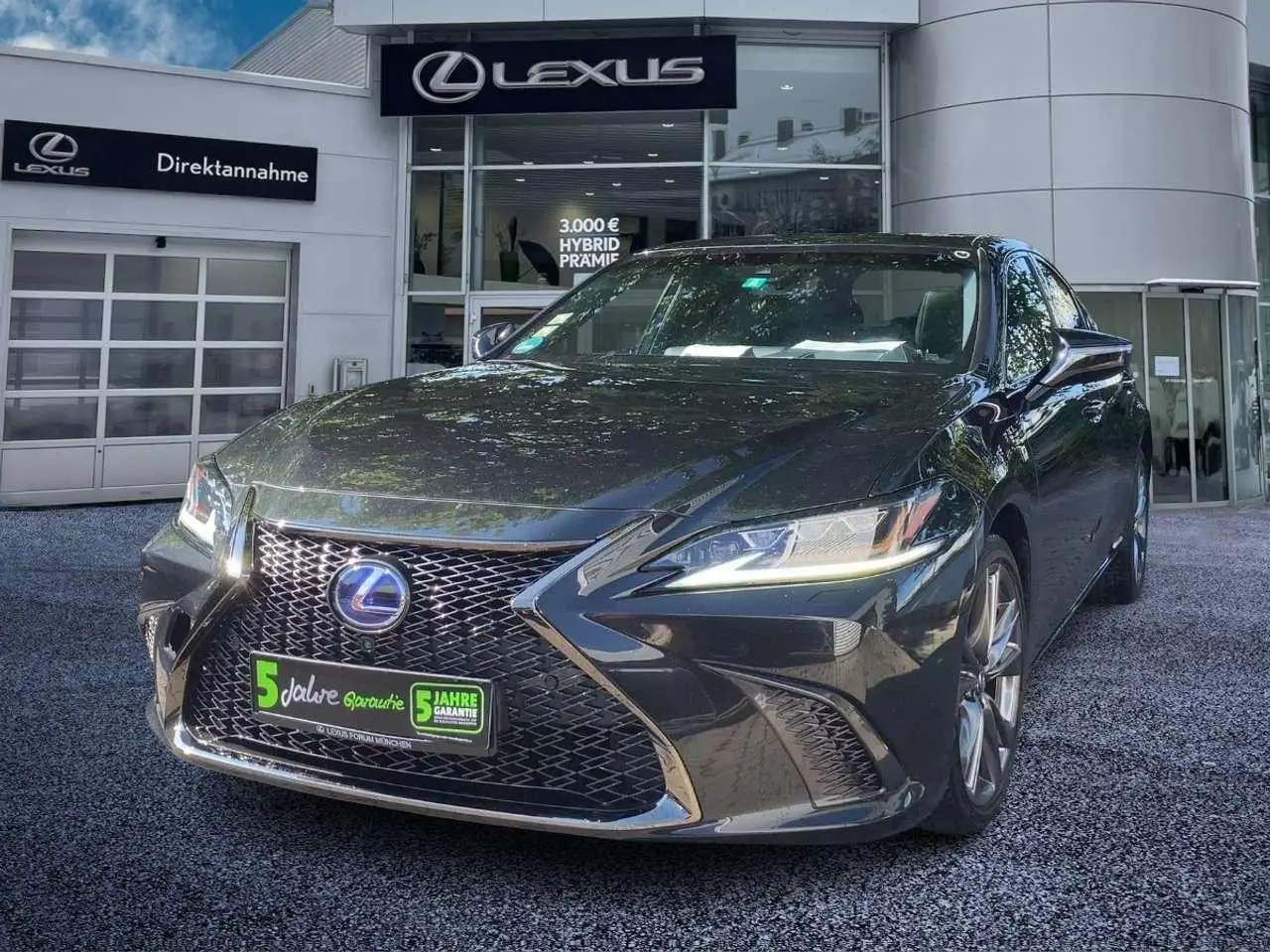 Photo 1 : Lexus Es 2021 Hybrid