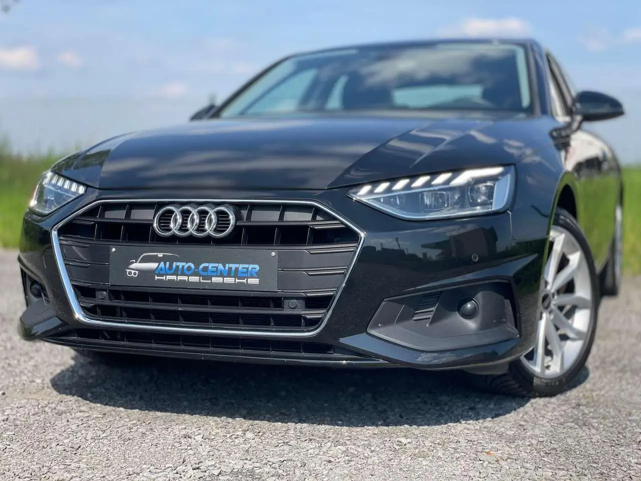 Photo 1 : Audi A4 2019 Diesel