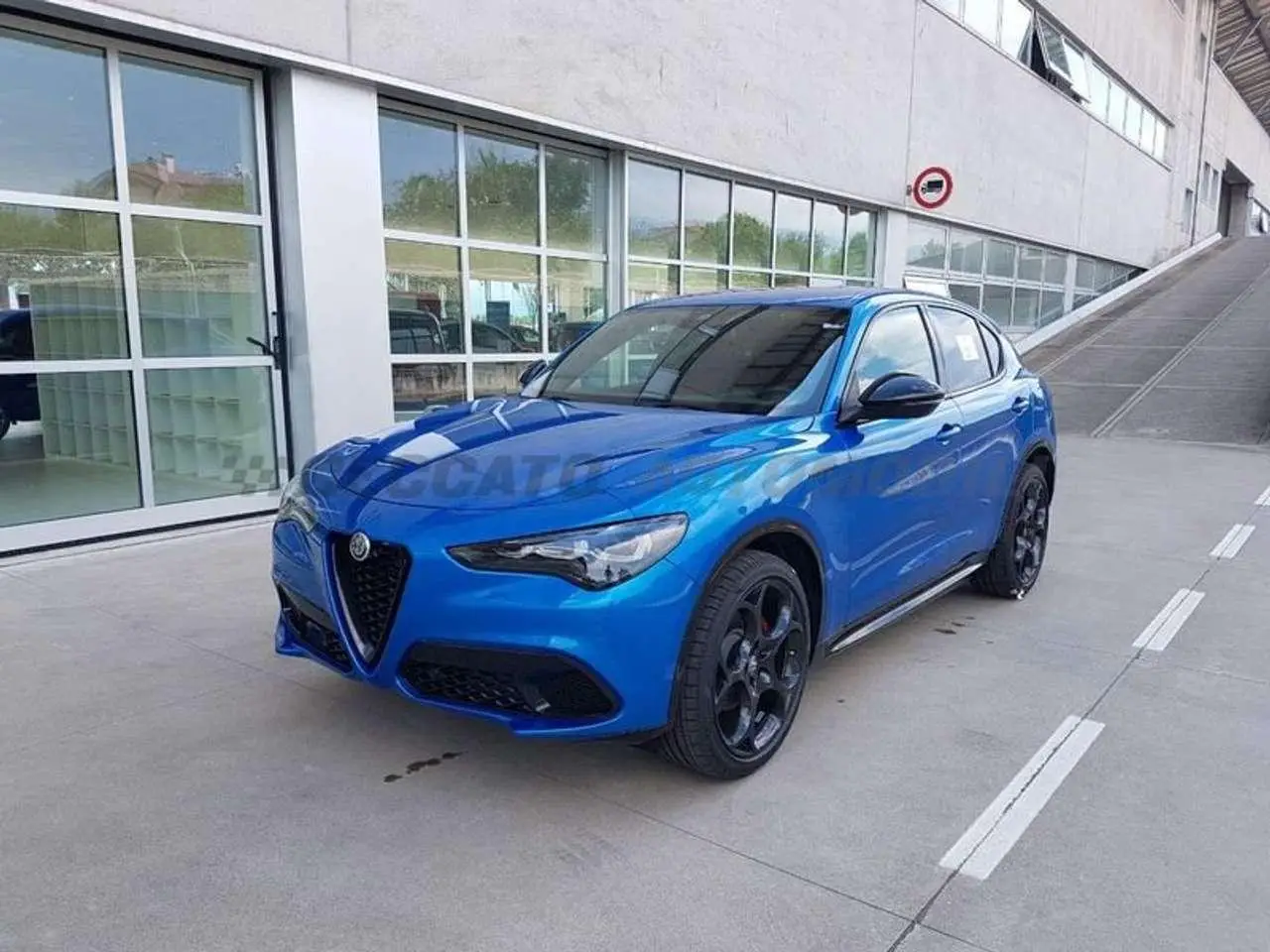 Photo 1 : Alfa Romeo Stelvio 2023 Diesel