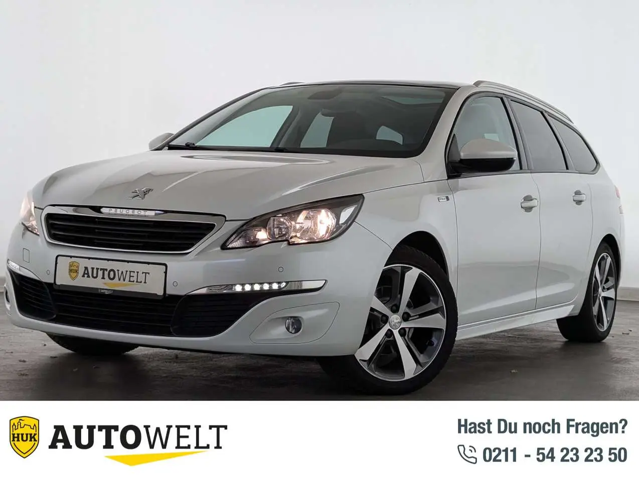 Photo 1 : Peugeot 308 2016 Petrol