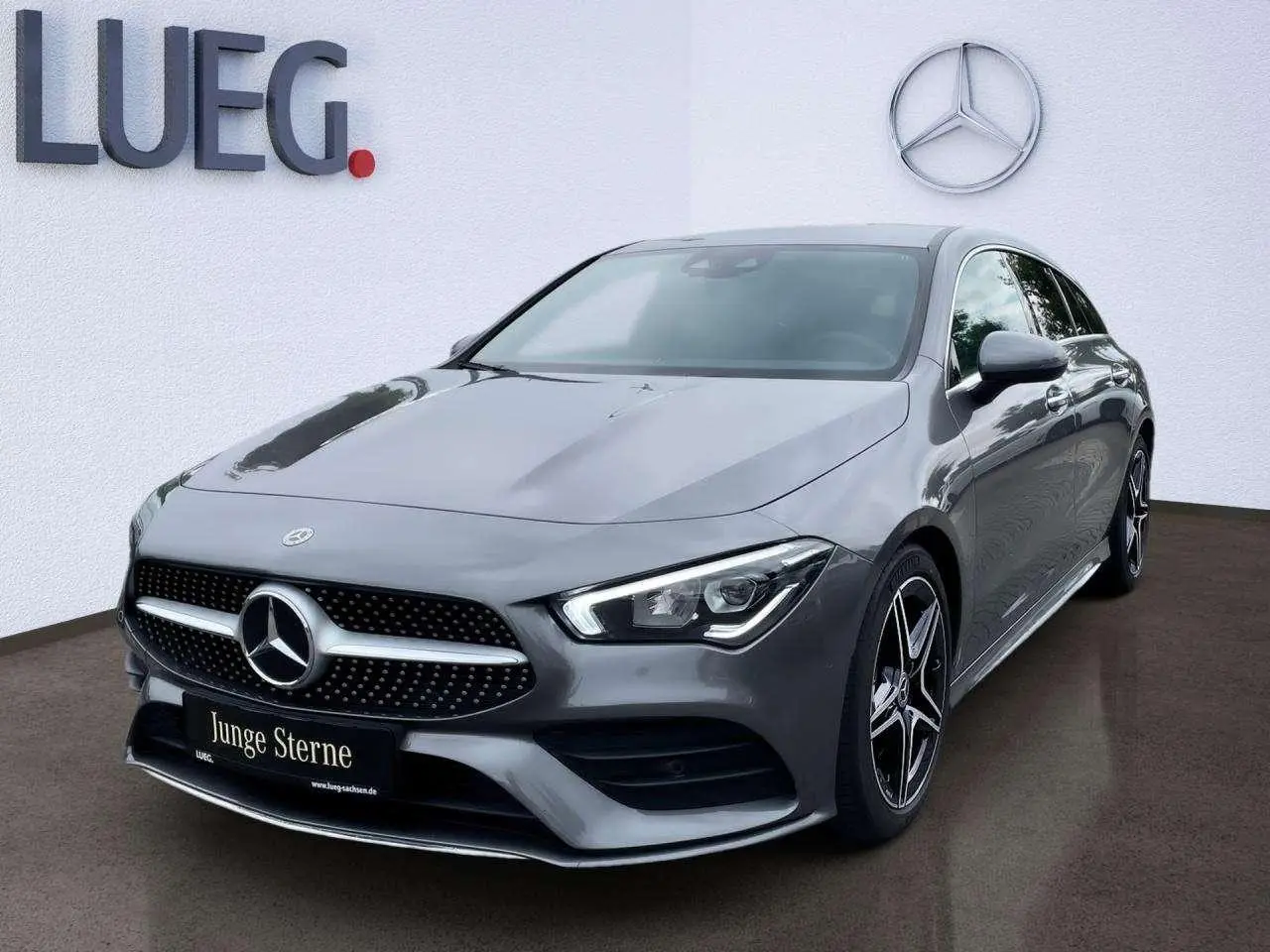 Photo 1 : Mercedes-benz Classe Cla 2022 Petrol