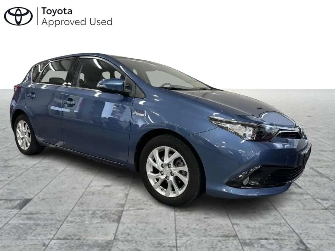 Photo 1 : Toyota Auris 2016 Hybrid