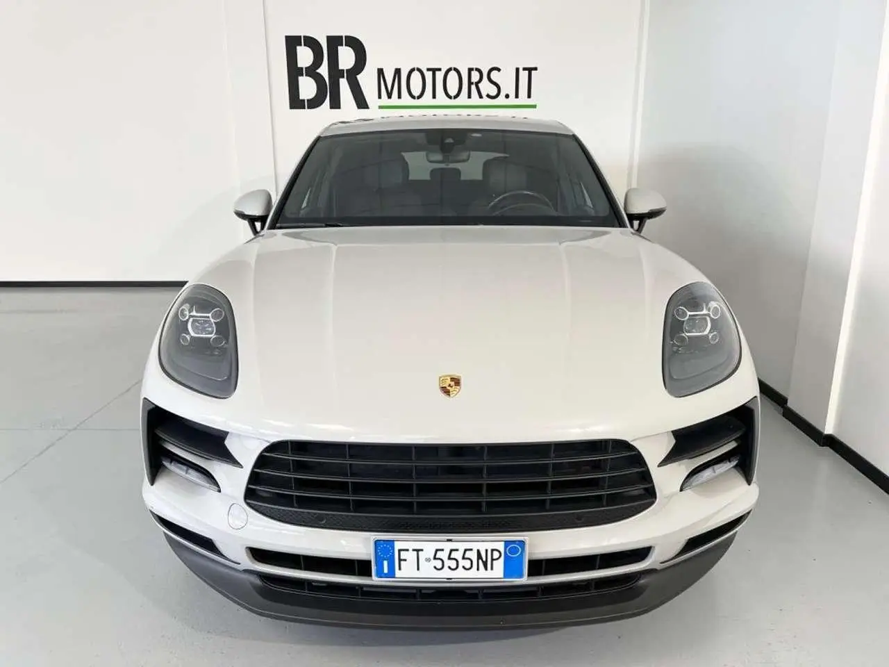 Photo 1 : Porsche Macan 2019 Petrol