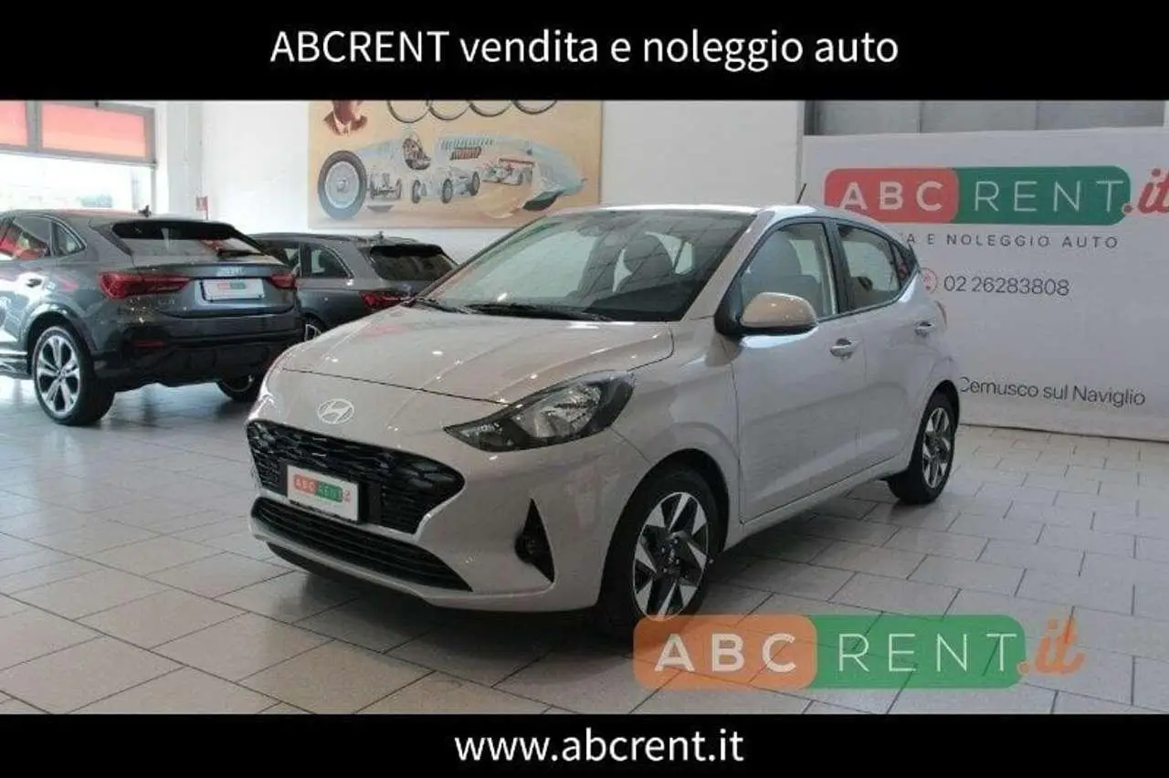 Photo 1 : Hyundai I10 2024 Essence