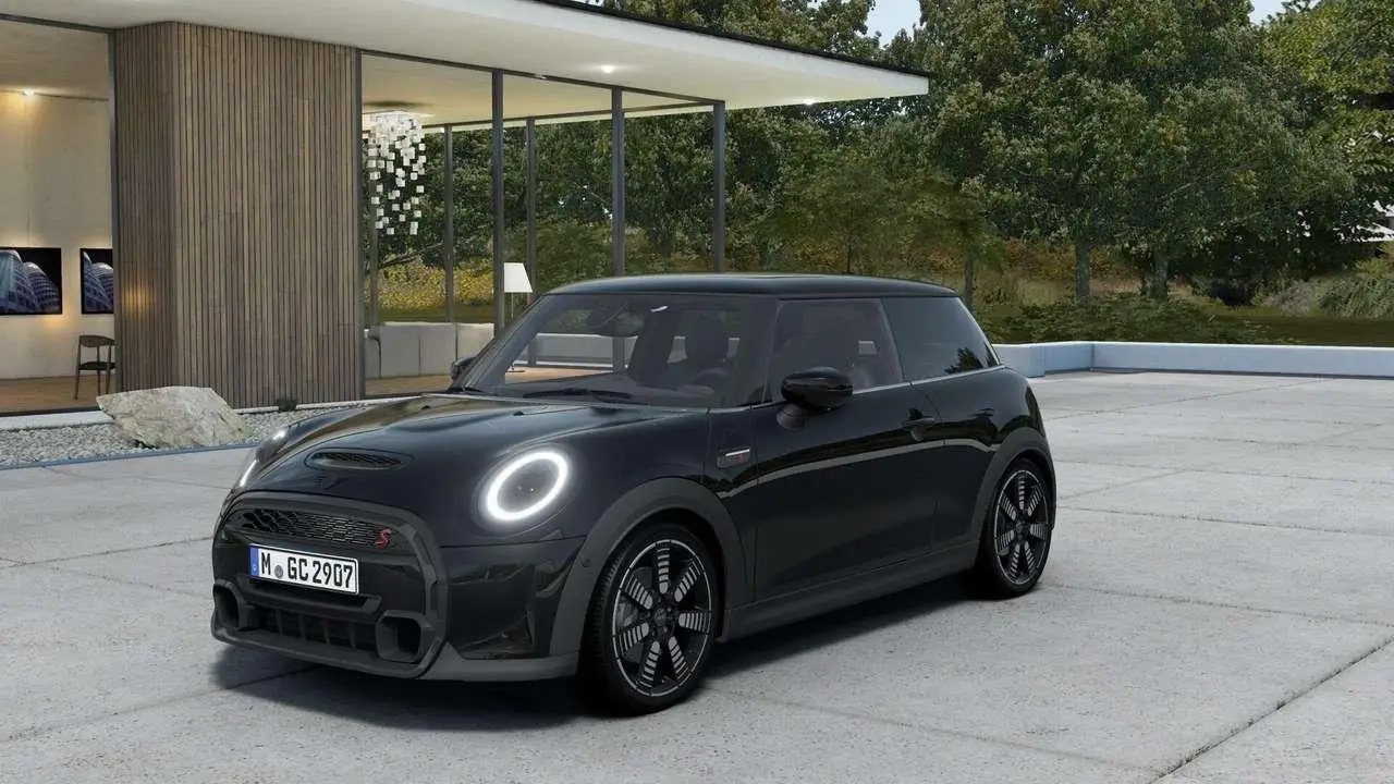 Photo 1 : Mini Cooper 2024 Petrol