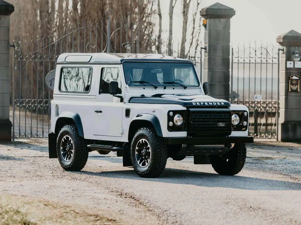 Photo 1 : Land Rover Defender 2016 Diesel