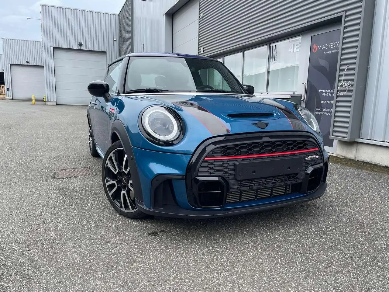 Photo 1 : Mini John Cooper Works 2021 Essence