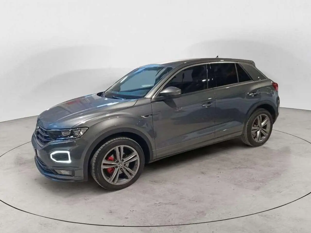 Photo 1 : Volkswagen T-roc 2021 Essence