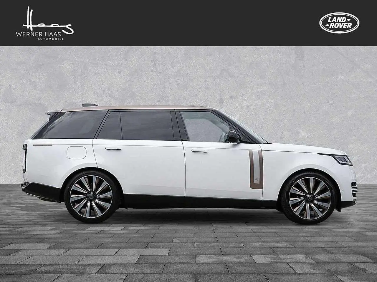 Photo 1 : Land Rover Range Rover 2024 Petrol