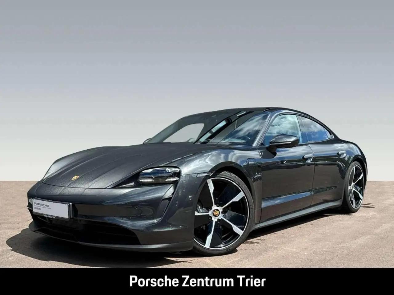 Photo 1 : Porsche Taycan 2023 Électrique