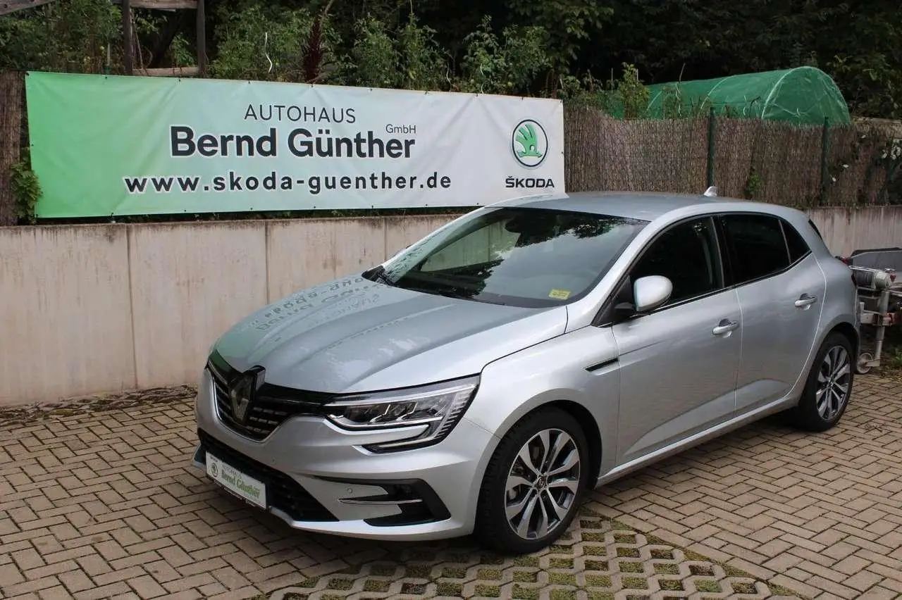 Photo 1 : Renault Megane 2022 Petrol