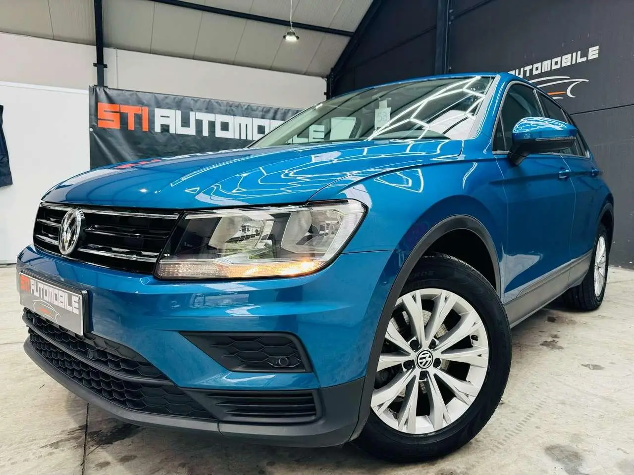 Photo 1 : Volkswagen Tiguan 2019 Essence