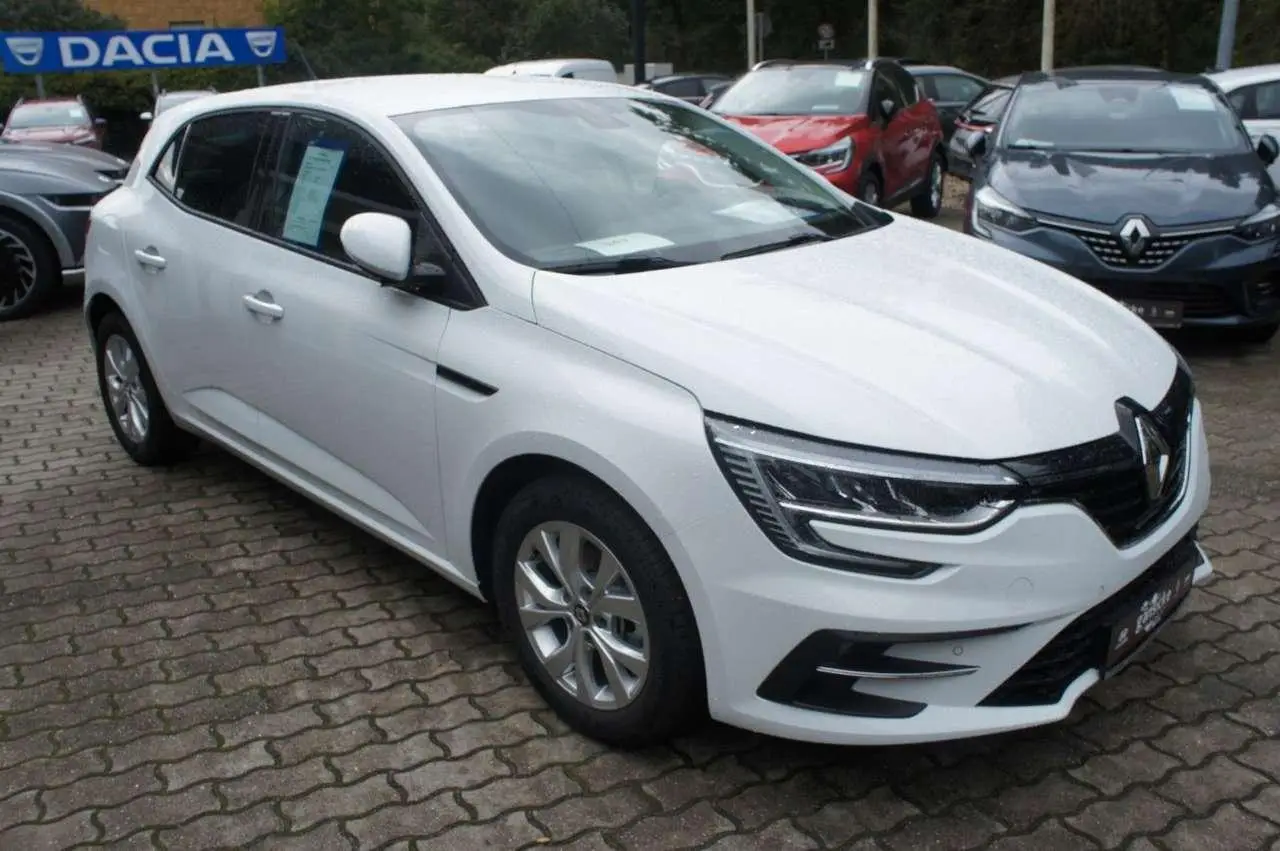 Photo 1 : Renault Megane 2022 Petrol