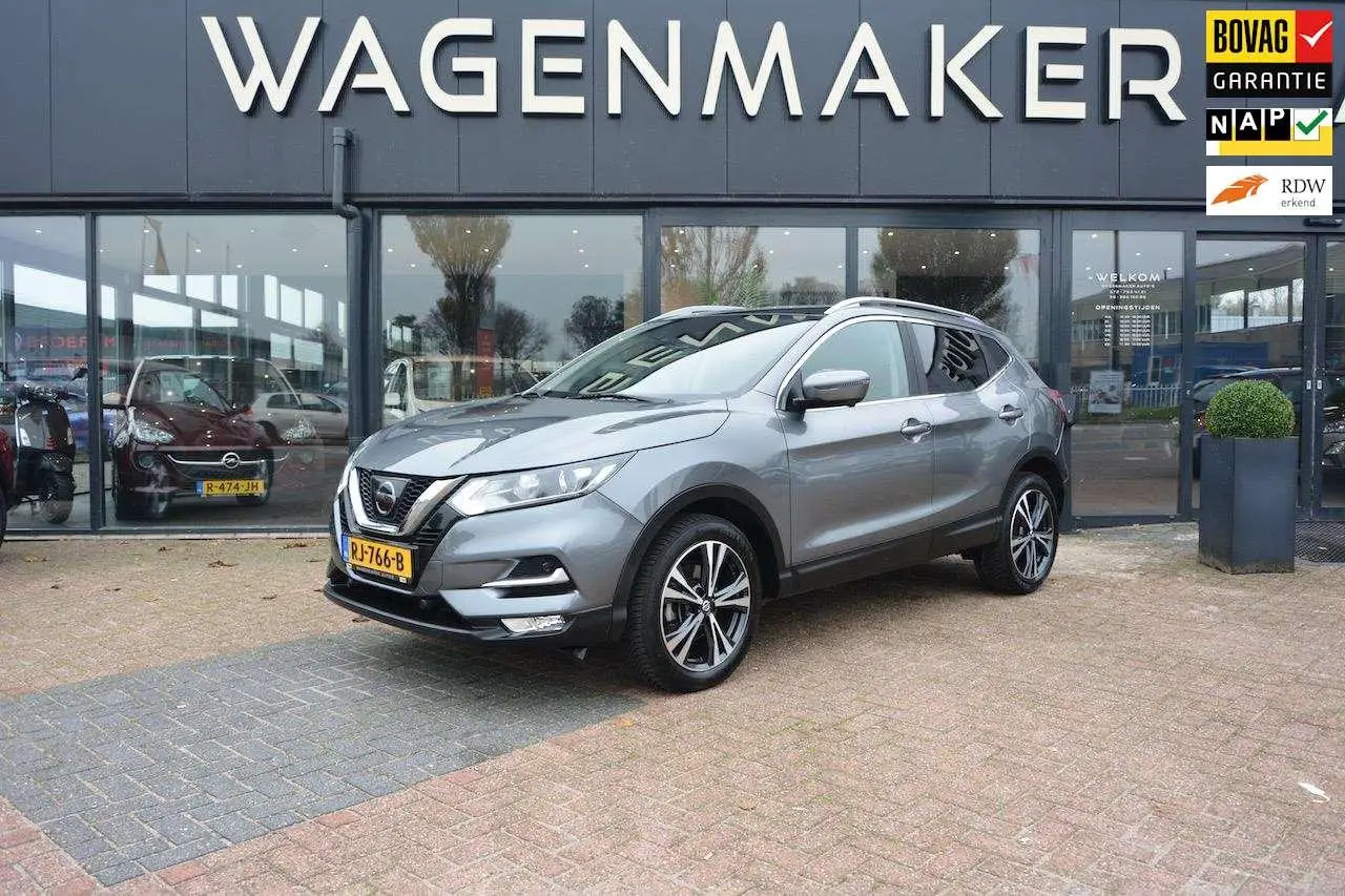 Photo 1 : Nissan Qashqai 2017 Essence