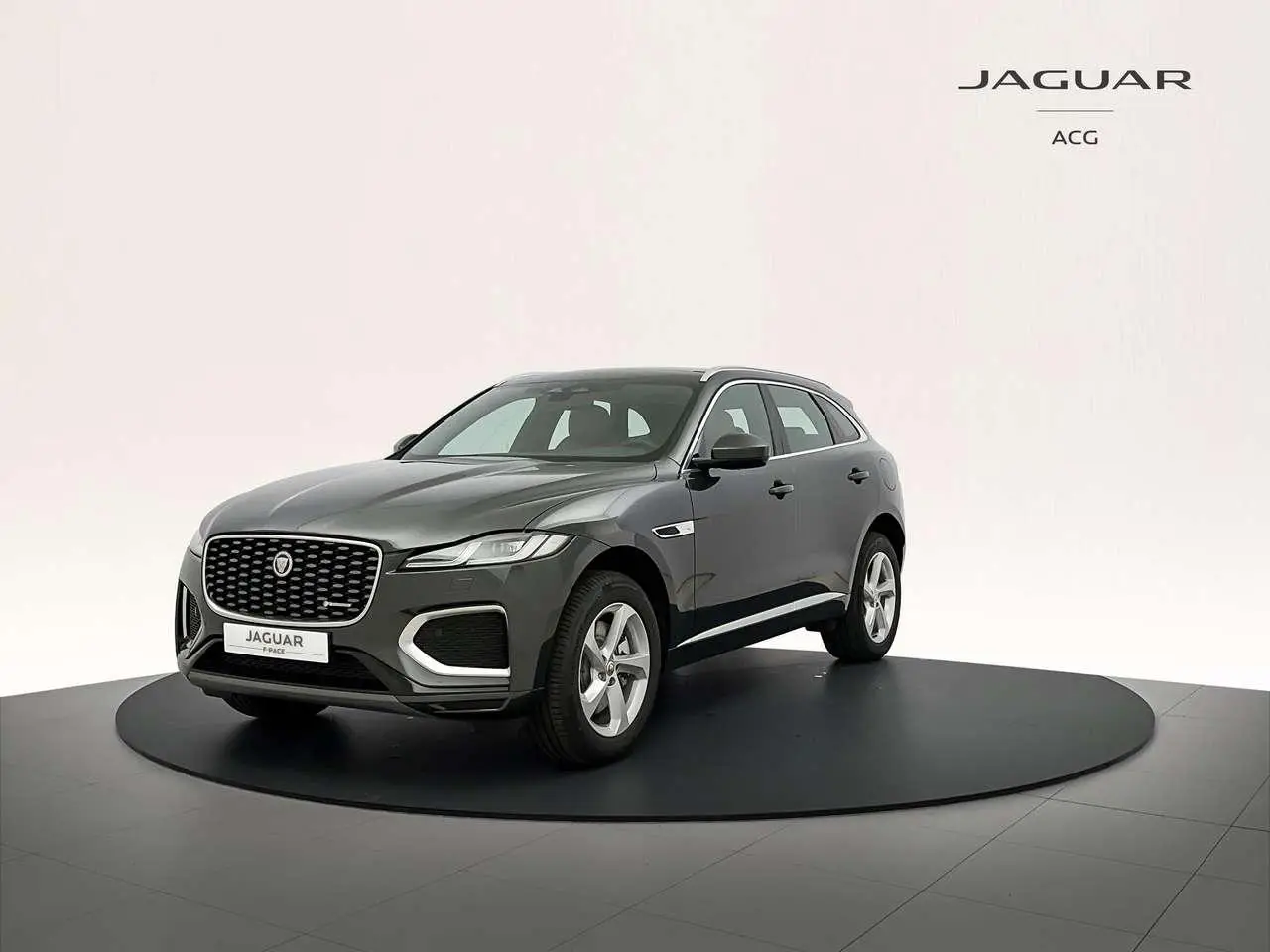 Photo 1 : Jaguar F-pace 2024 Hybrid