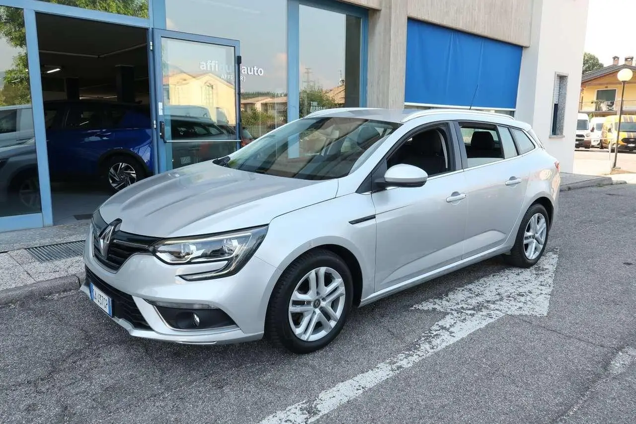 Photo 1 : Renault Megane 2020 Essence