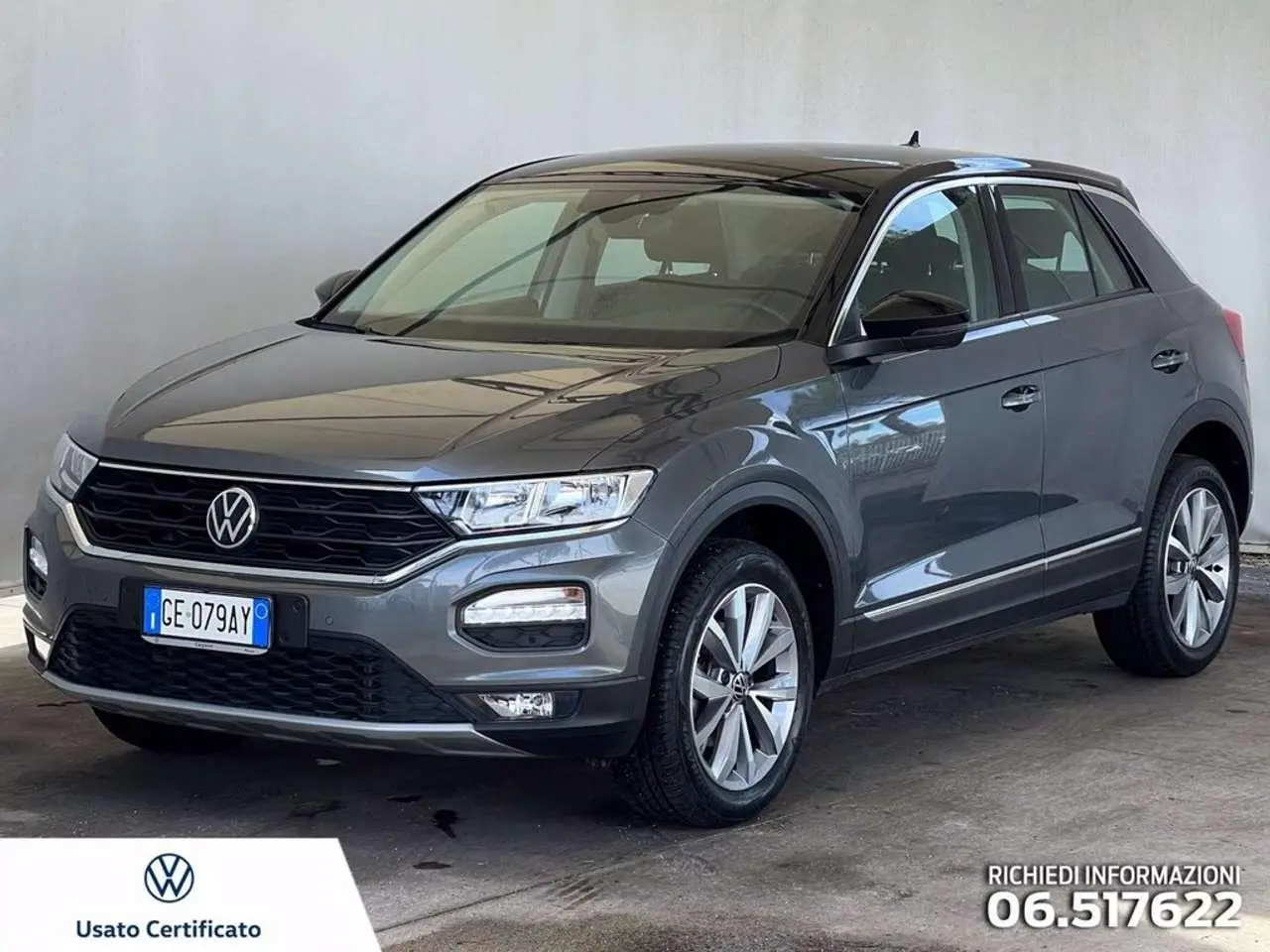 Photo 1 : Volkswagen T-roc 2021 Essence