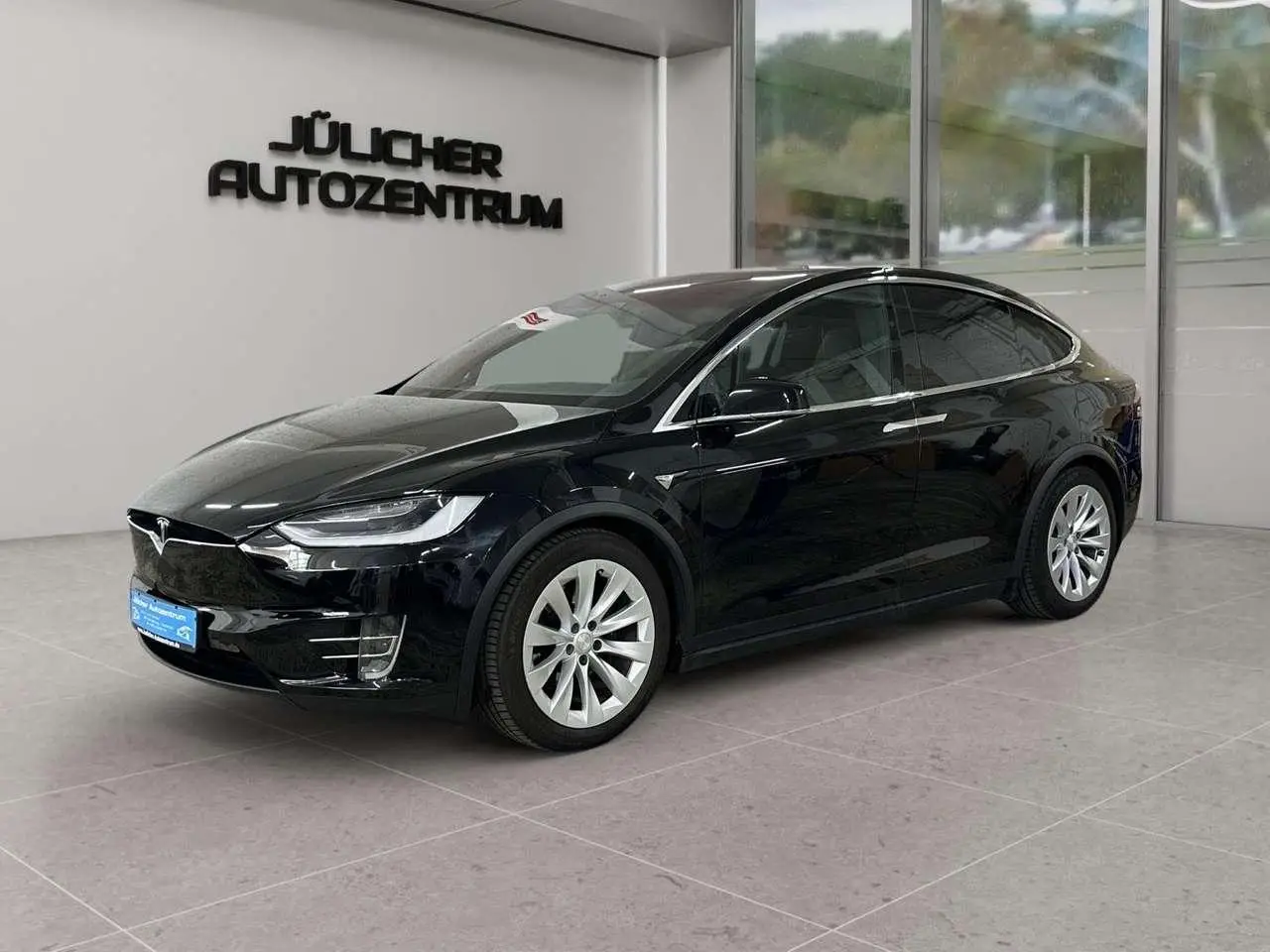 Photo 1 : Tesla Model X 2017 Électrique