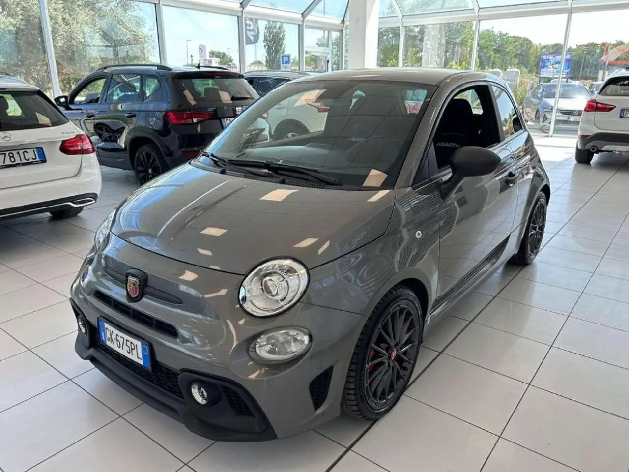 Photo 1 : Abarth 695 2022 Essence