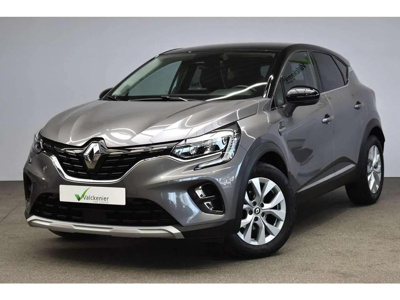 Photo 1 : Renault Captur 2021 Petrol