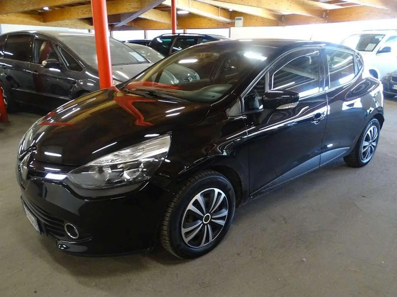 Photo 1 : Renault Clio 2015 Diesel