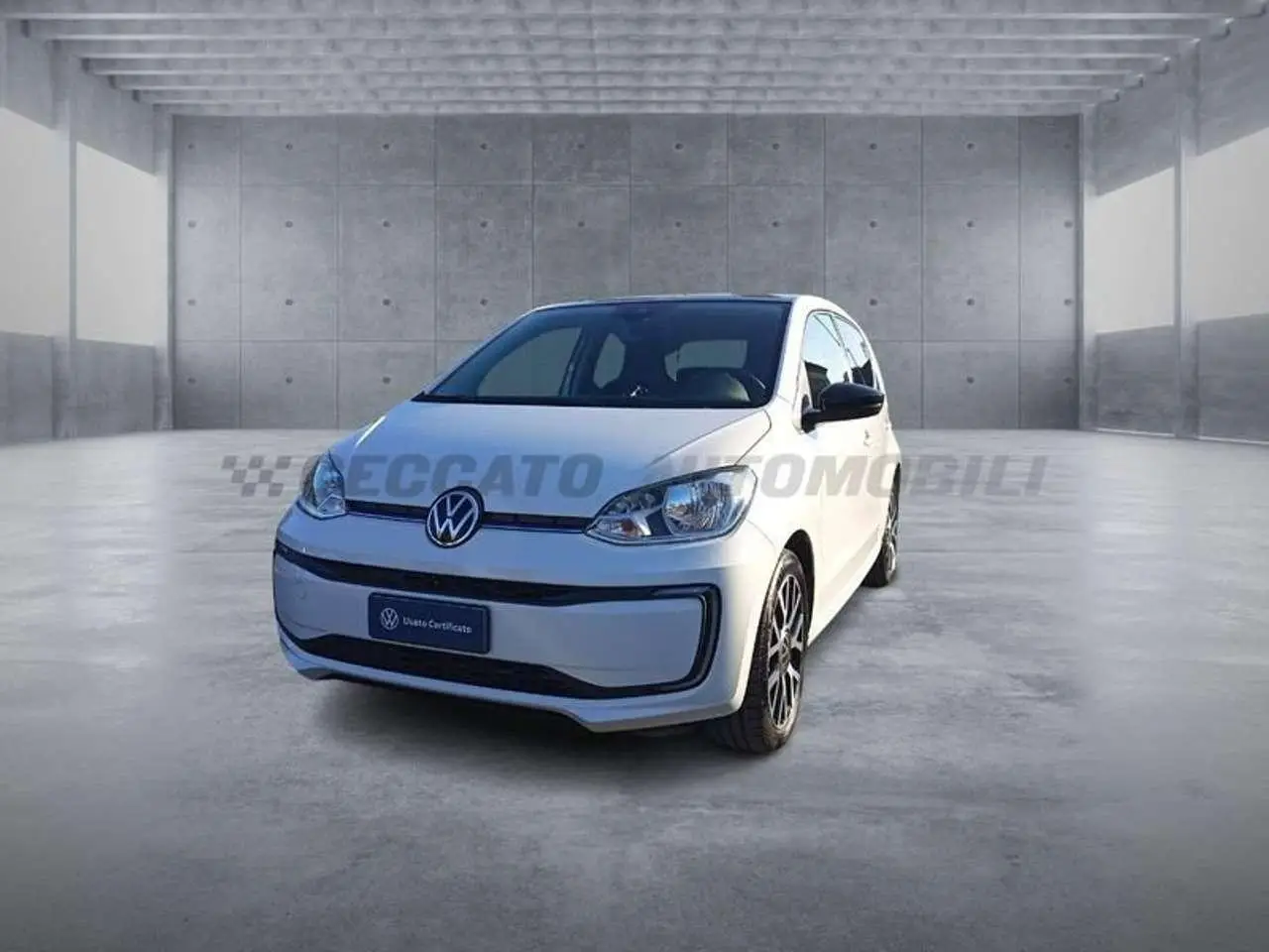 Photo 1 : Volkswagen Up! 2021 Électrique